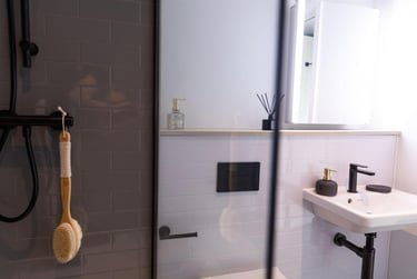 1 bed studio, John Street, Merchant City, Glasgow, G11JF - Image 6